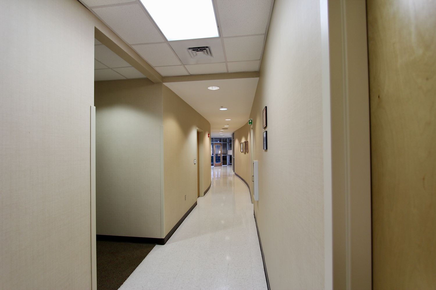 Class A Office/Medical : 2 Southern Point Pkwy, Hattiesburg, MS 39401